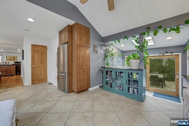 30 Gantner Ave, Elmwood Park, NJ 07407 - photo 6