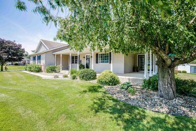 57167 Pine View Dr, South Bend, IN 46619 - photo 3