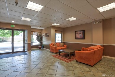 12345 Roosevelt Way NE unit 208, Seattle, WA 98125 - photo 2