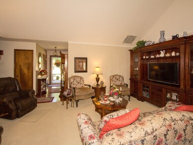 25310 E 62nd St S, Broken Arrow, OK 74014 - photo 3