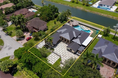 19686 SW 130 Avenue Rd, Miami, FL 33177 - photo 7