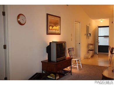 771 E Hartford St Unit 1A