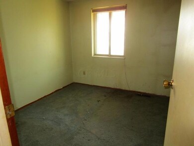 4008 Clime Rd, Columbus, OH 43228 - photo 4