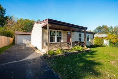 940 Berkley St, Carpentersville, IL 60110 - photo 3