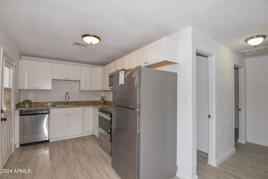 4718 N 9th St, Phoenix, AZ 85014 - photo 3