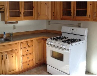 649 Main St unit Right Side, Woburn, MA 01801 - photo 4