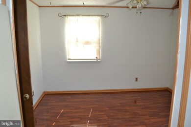 1578 Harford Square Dr, Edgewood, MD 21040 - photo 4