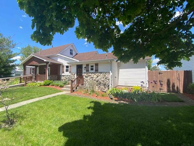 235 Oak St, Tipton, IN 46072 - photo 2