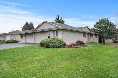 6521 Laurelwood Dr, Rockford, IL 61108 - photo 3