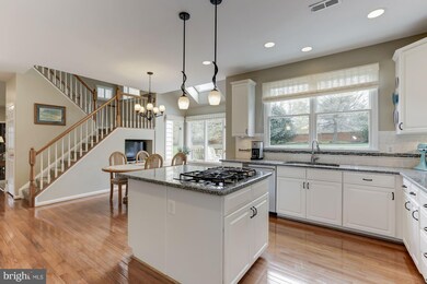 1316 Dasher Ln, Reston, VA 20190 - photo 5