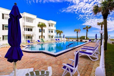 CORINTHIN VILLA POOL