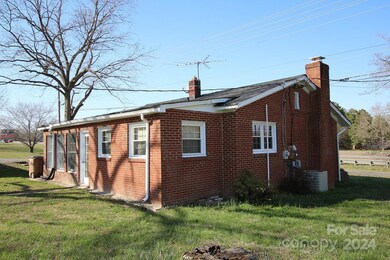 2206 Hoey Church Rd, Shelby, NC 28152 - photo 4