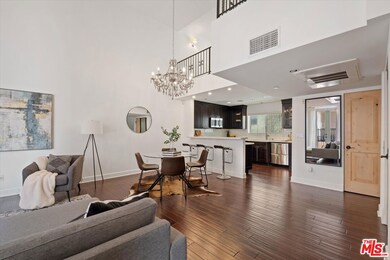 108 S Wetherly Dr unit 3, Los Angeles, CA 90048 - photo 4