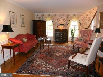 1909 Sturbridge Dr, Reading, PA 19610 - photo 2