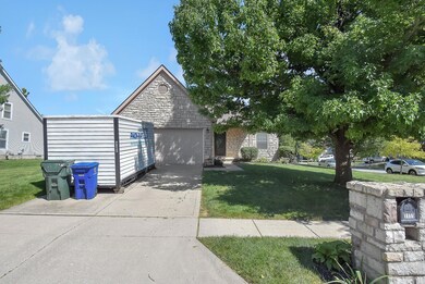 1112 Rousseau Lane