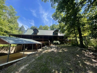 601 Whitaker Bend Rd, Linden, TN 37096 - photo 3