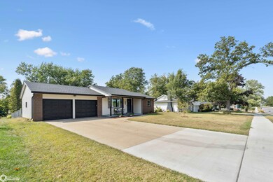 1705 Reed St, Grinnell, IA 50112 - photo 5