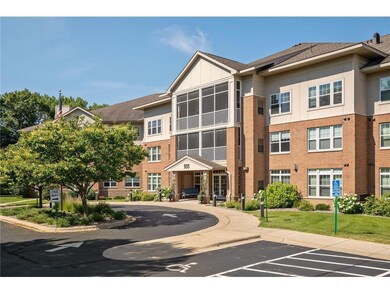 935 Ferndale St N unit 112, Saint Paul, MN 55119 - photo 4