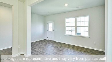 Wilmington_White_Cabinets (4)