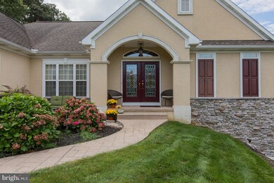 795 Chestnut Hill Dr, Columbia, PA 17512 - photo 2