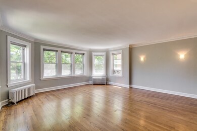 6126 N Washtenaw Ave, Chicago, IL 60659 - photo 4