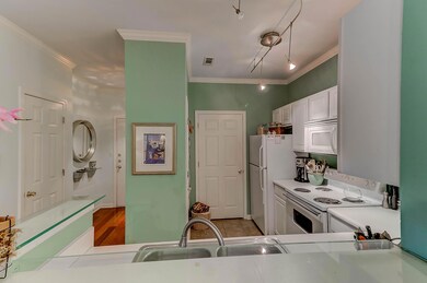 1600-717 Long Grove (9)
