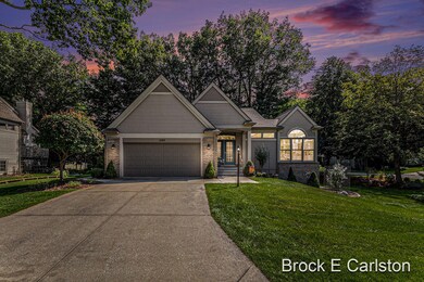 1985 Forest Glen Ct unit 11, Norton Shores, MI 49441 - photo 3