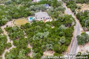 26050 Dull Knife Trail, San Antonio, TX 78255 - photo 4