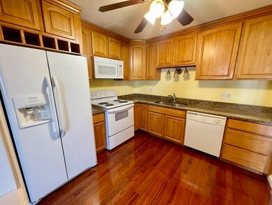 Captain Cove's Condominiums unit 608, Quincy, MA 02169 - photo 3