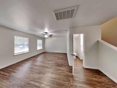 16778 Fallen Timbers Dr, Conroe, TX 77385 - photo 2