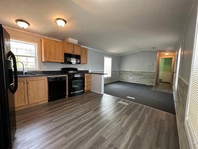 7 Mason Ave unit 7, Chelmsford, MA 01824 - photo 4