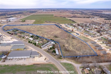 1238 Perry Ave, Perry, OK 73077 - photo 2