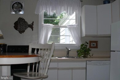 415 Terrace Way, Towson, MD 21204 - photo 5