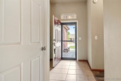 14604 S Oak St, Glenpool, OK 74033 - photo 4