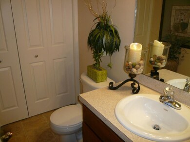 1629 Lisa Dr SW 007