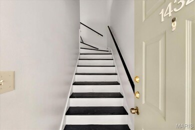 1432 Thrush Place unit 1432, Saint Louis, MO 63144 - photo 2