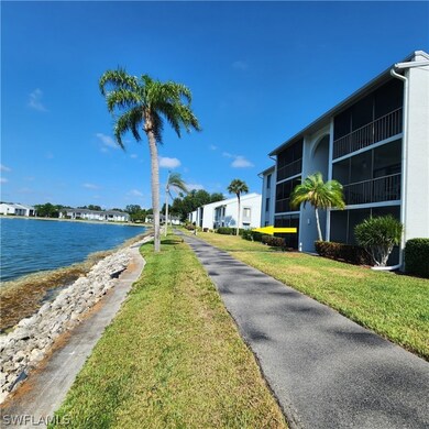 1st Floor - No Stairs & Long Lake View!