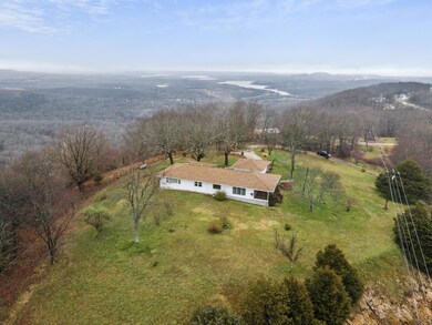 TABLE ROCK LAKE HOME ACREAGE