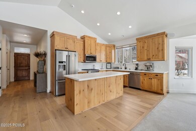 1378 N Montreux Dr, Midway, UT 84049 - photo 5