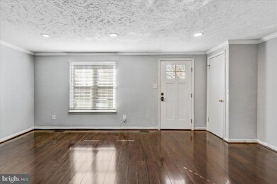 1113 Patriot Ln, Bowie, MD 20716 - photo 5