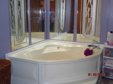 10598 S Miller School Rd, North Platte, NE 69101 - photo 7