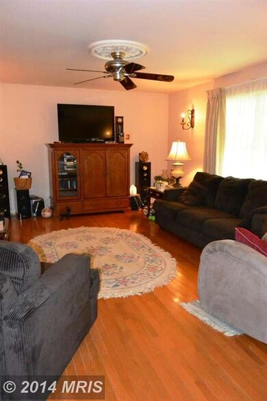 10202 Tinder Ln, Unionville, VA 22567 - photo 2