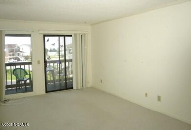 650 Cedar Point Blvd unit C25, Cedar Point, NC 28584 - photo 2