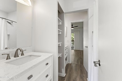 2300 Twelve Oaks Dr unit B4, Orange Park, FL 32065 - photo 4