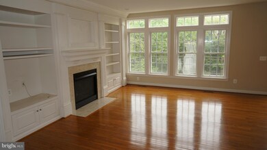 18326 Buccaneer Terrace, Leesburg, VA 20176 - photo 6