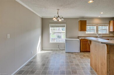 675 Boyles Dr, Asheboro, NC 27205 - photo 7