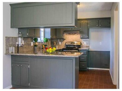 Kitchen. Great little breakfast bar separates kitc