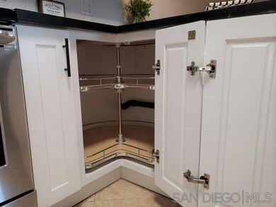 1075 N Escondidio Bl unit 107, Escondido, CA 92026 - photo 2