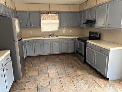 607 Wimberley Rd, Laredo, TX 78045 - photo 7