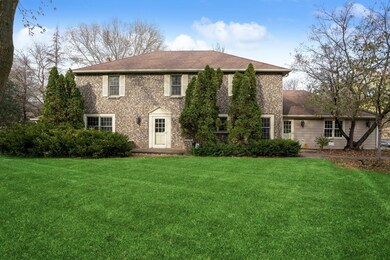 18000 Berry Ln, Wayzata, MN 55391 - photo 2